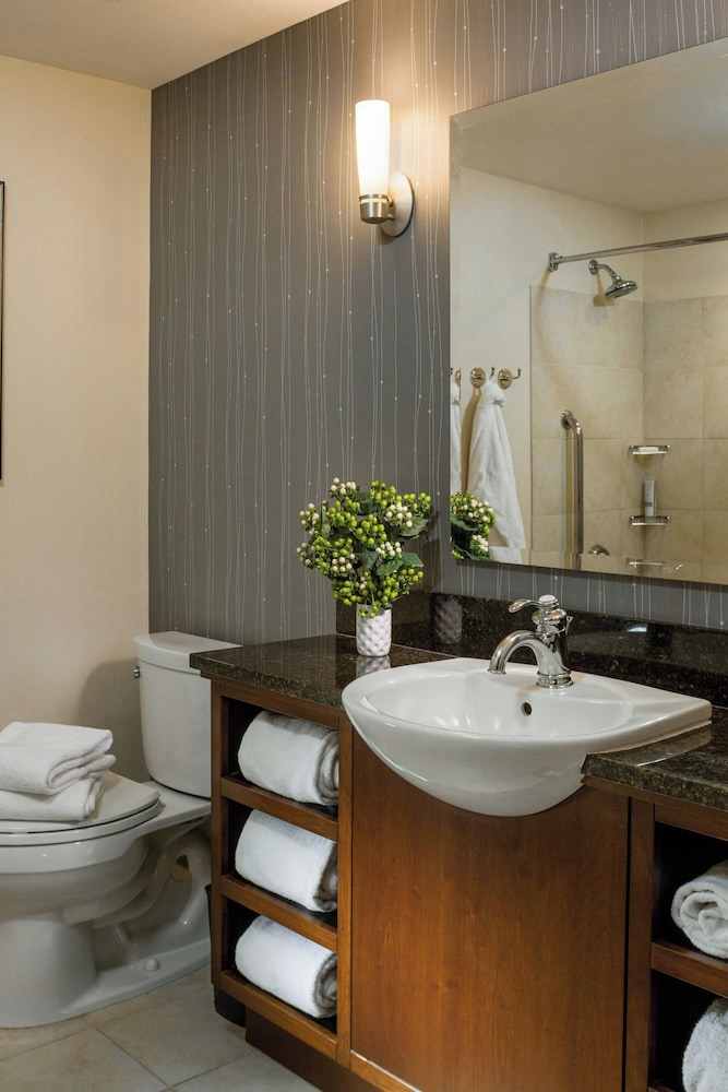 Courtyard Marriott Burlington Harbor - photo 12