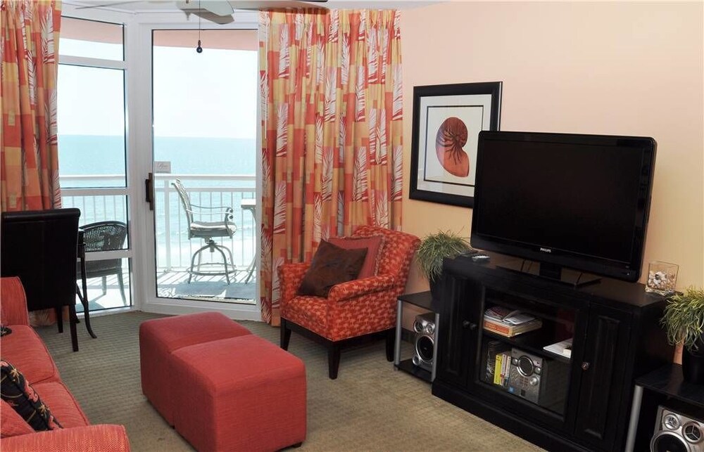 Prince Resort 706 1 Br condo by RedAwning - photo 6
