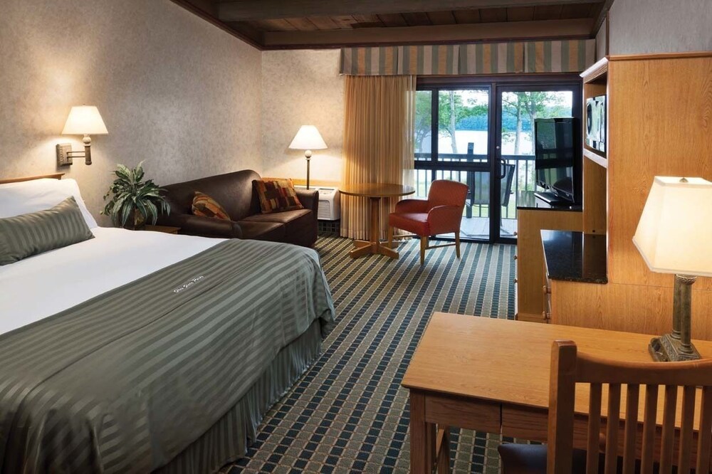 Hueston Woods Lodge & Conference Center - photo 9