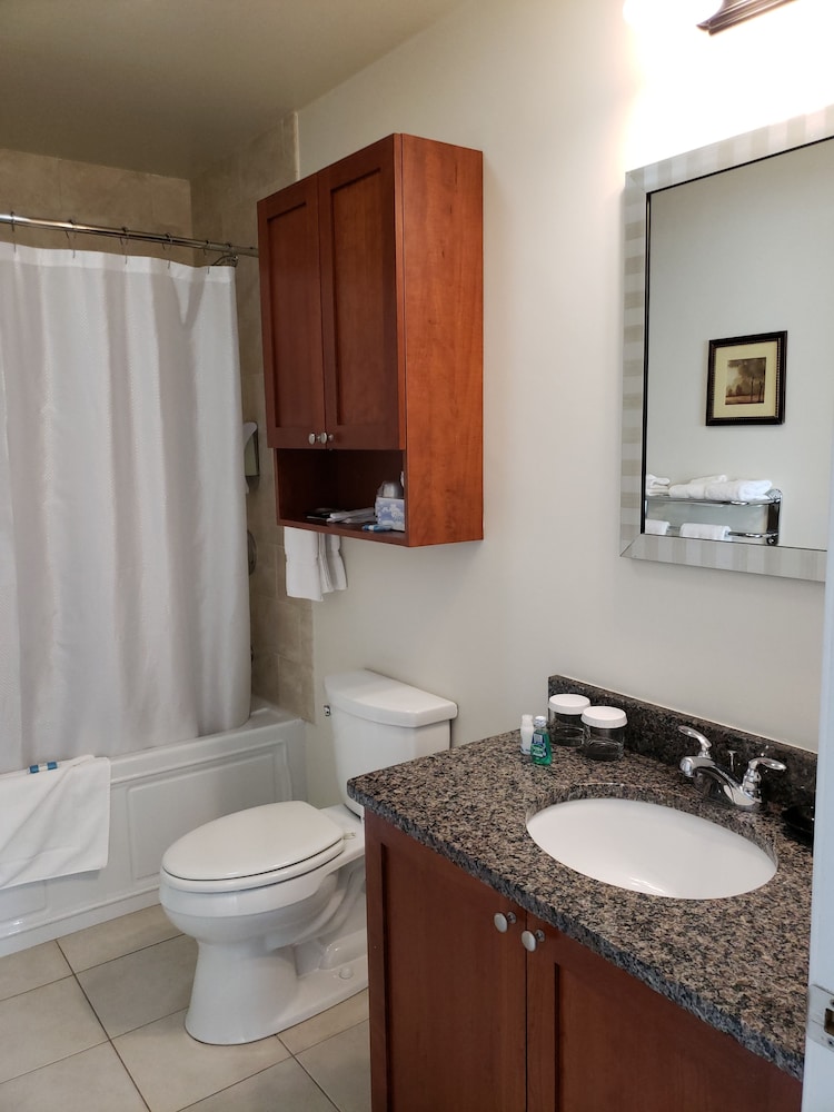 Crescent Suites Hotel - photo 26