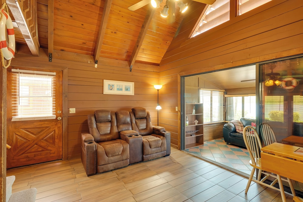 Lake Okeechobee Cabin w Boat Launch & Patio — Okeechobee — photo 5