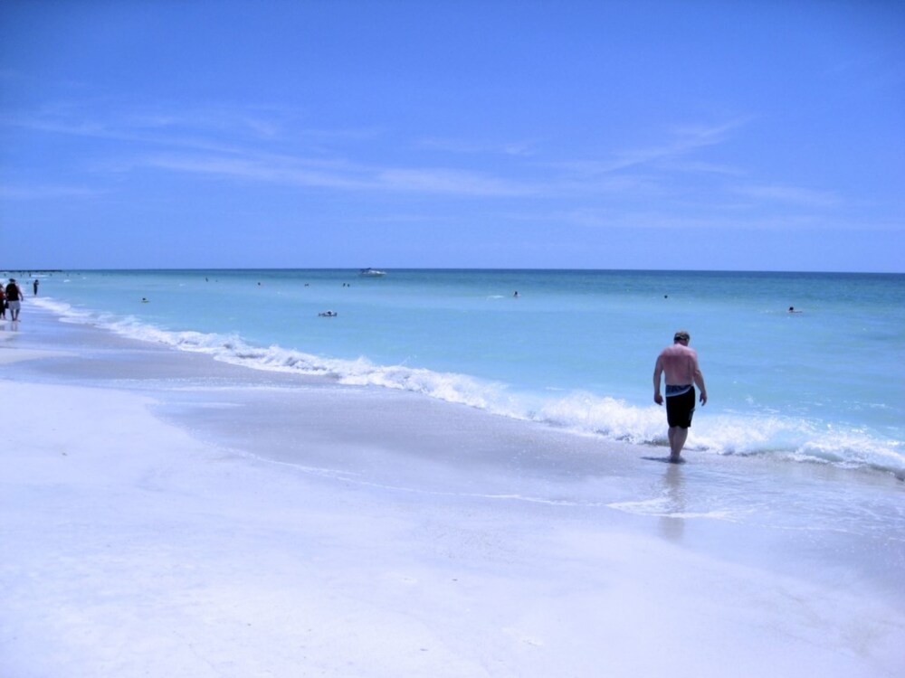 Beach Sands A 201 by Anna Maria - photo 30