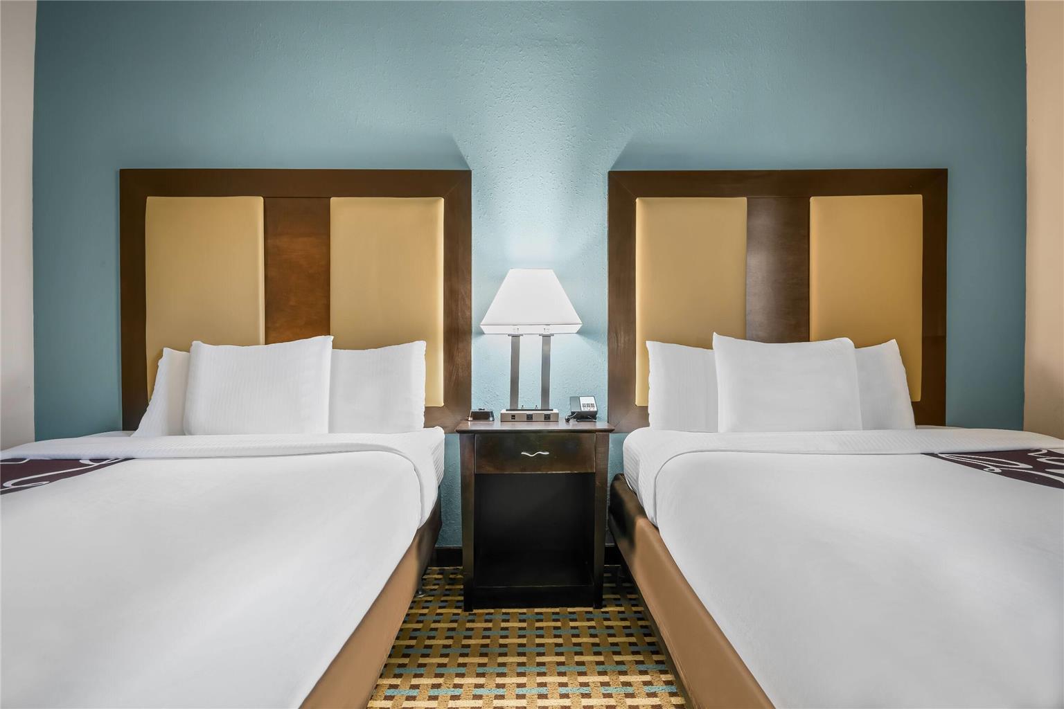 La Quinta Inn & Suites by Wyndham Stonington Mystic Area - photo 23