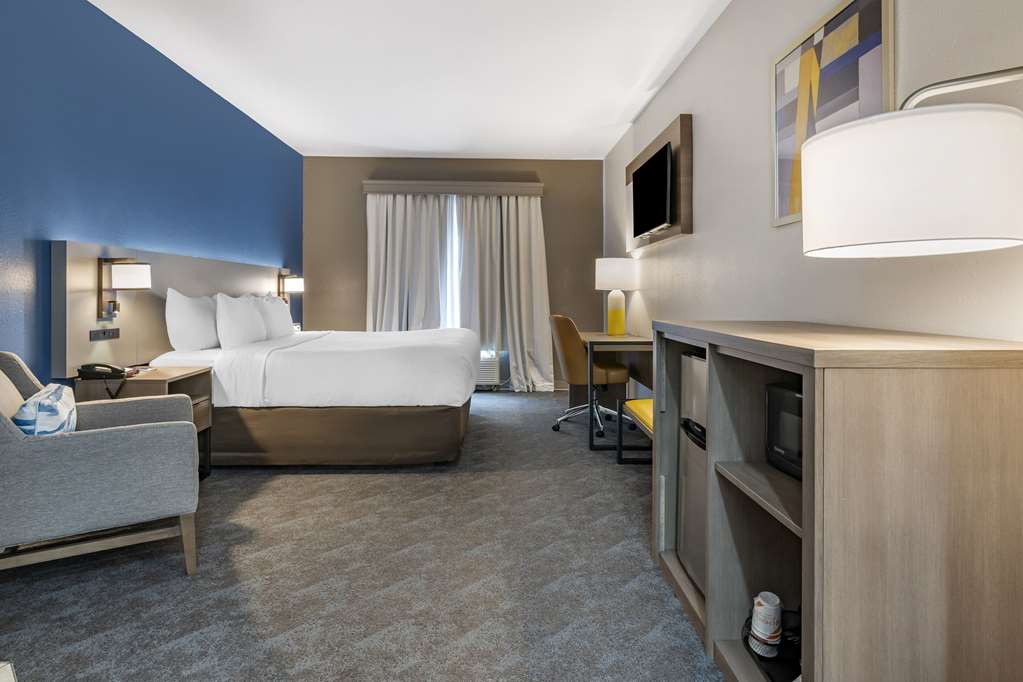Comfort Inn & Suites Shelbyville - photo 29