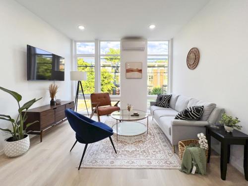 Amazing Rooftop View in heart of Seattle Townhome with WiFi AC in Seattle, United States