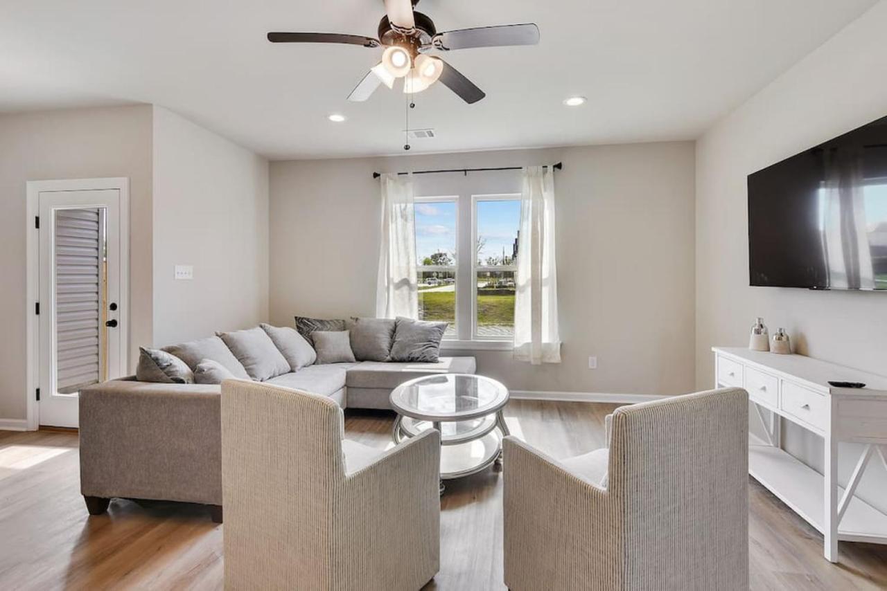 Brand new home close to LSU campus — 4-Star Luxury Hotel in Baton Rouge, United States