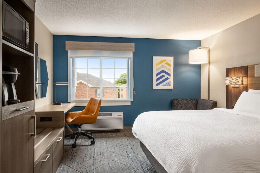 Holiday Inn Express Bowling Green by IHG - photo 6
