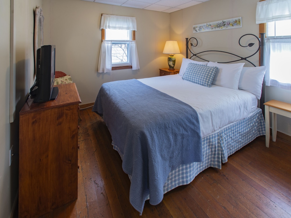 Edgewater Resort - photo 39