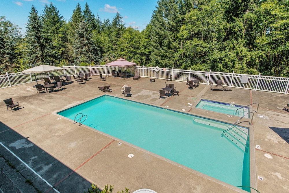 Chehalis Camping Resort Cottage 1 - photo 10