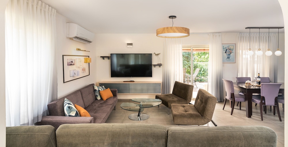 Bar On Vacation Resort Health Nature Culture Tours & Tastes in the Village in Nahariyya, Israel