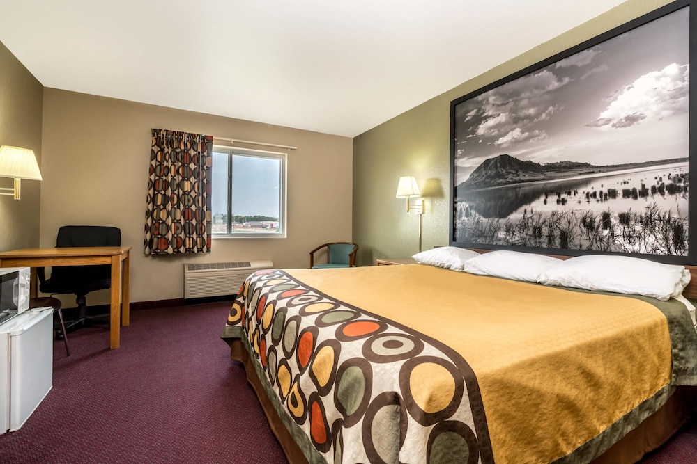 Super 8 by Wyndham Beresford - photo 9