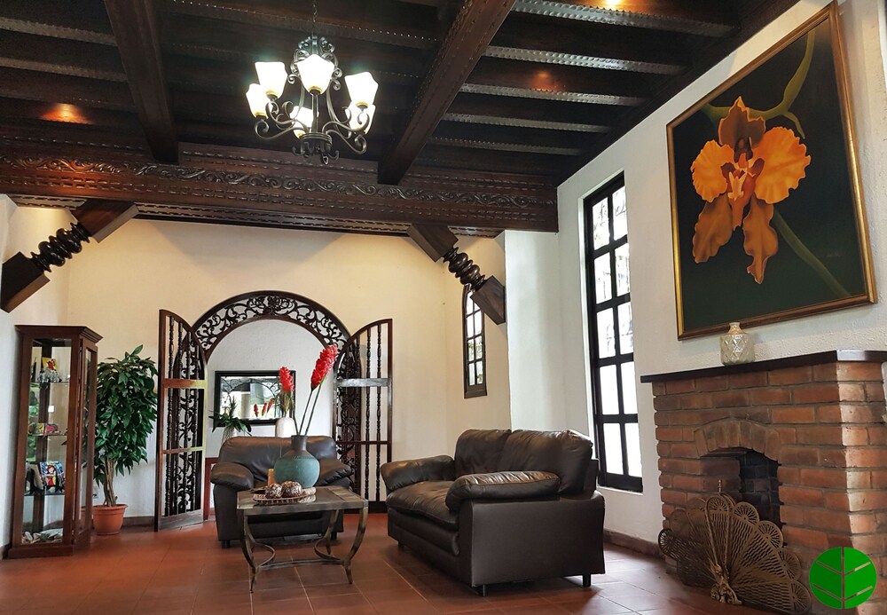 Kal Nawi Hotel in San Salvador, El Salvador