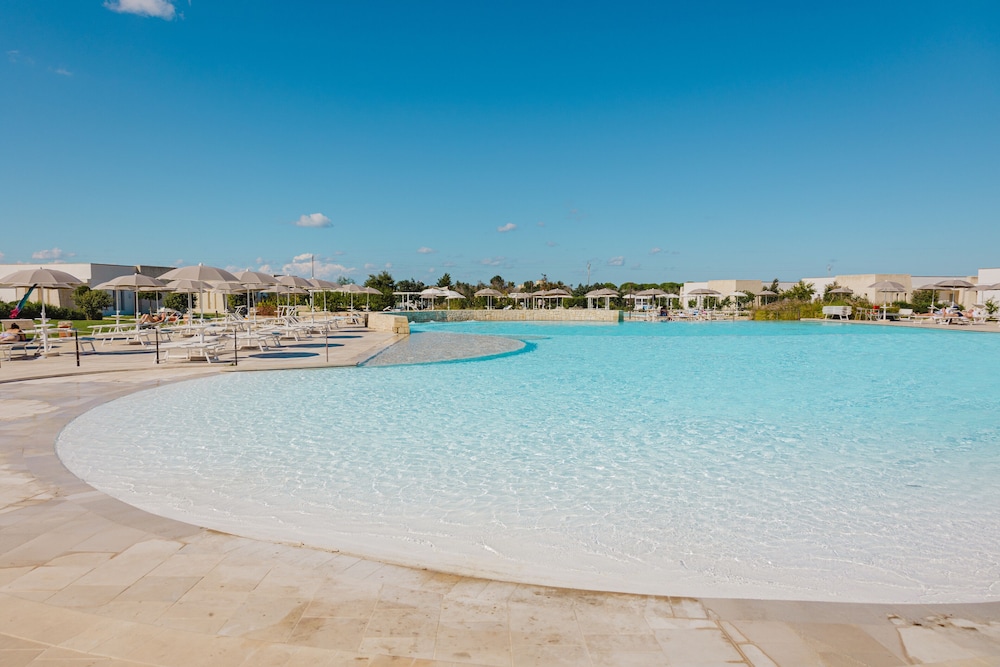 Relais Masseria Le Cesine CDSHotels — hotel in Vernole