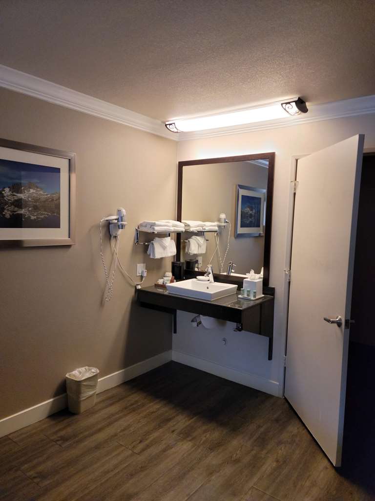 Best Western Bishop Lodge - photo 22