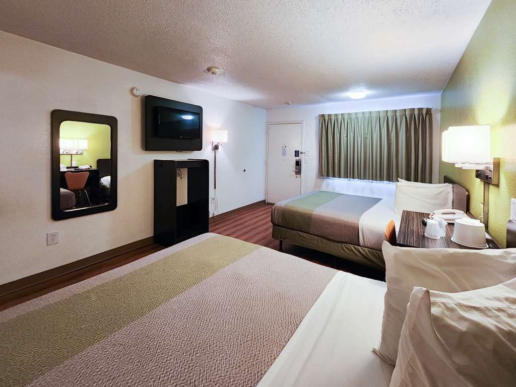Motel 6 Baytown TX Baytown East - photo 14