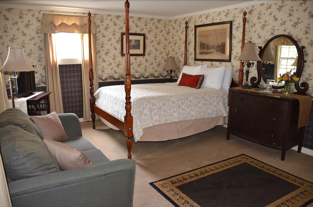 Thornewood Inn & Restaurant - photo 6