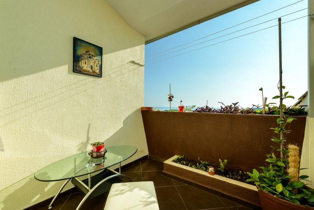 Sea View Apartments Darijo