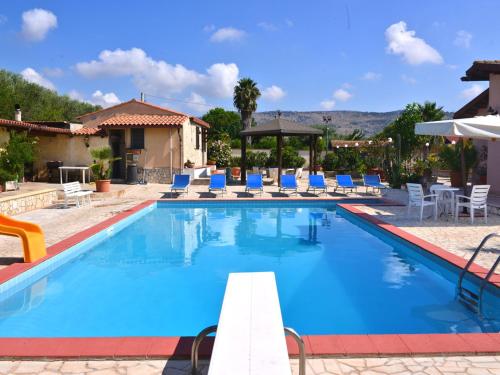 Villa Eureka by Interhome — 4-Star Luxury Hotel in Solarino, Italy
