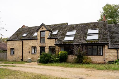 Colthorn Farm Cottage By Aryas Properties Oxford — 4-Star Luxury Hotel in Oxford, United Kingdom
