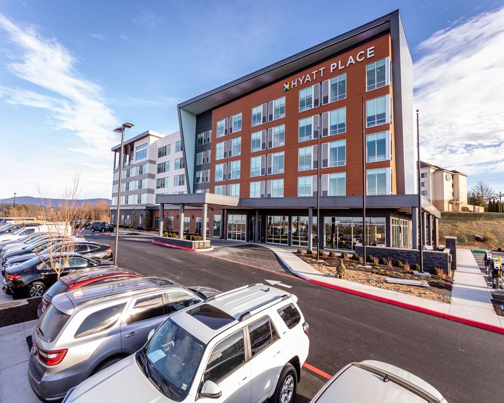 Hyatt Place Harrisonburg - photo 33