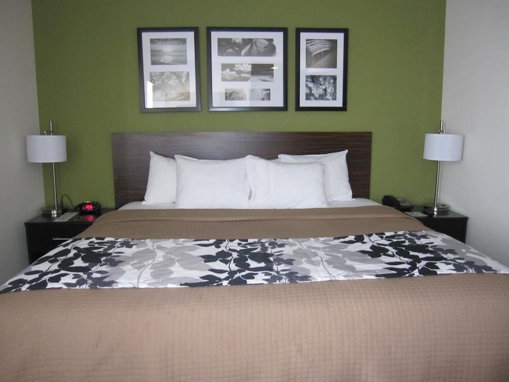 Cresthaven Inn JFK - photo 12