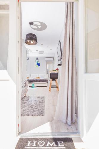 Apartments Summer Romance