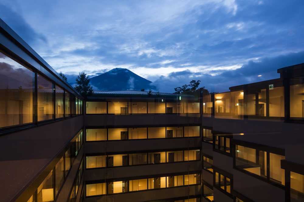 Hotel Alexander Royal Resort Yamanakako in Yamanashi, Japan