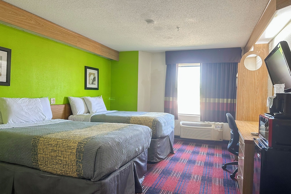 Classic Inn By OYO I 240 Near Memphis Airport - photo 2