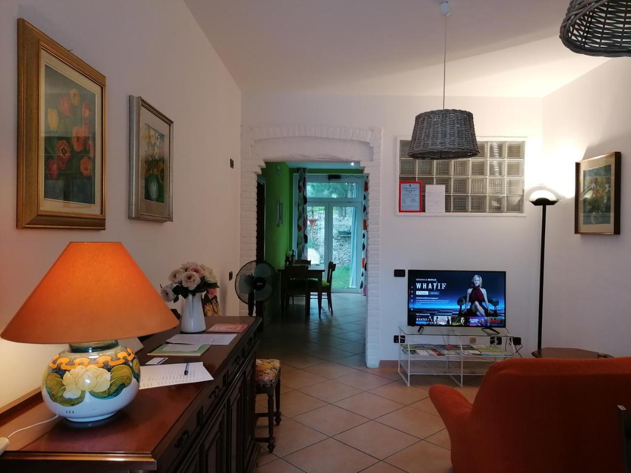 La Casa di Marzia — 4-Star Luxury Hotel in Bardolino, Italy