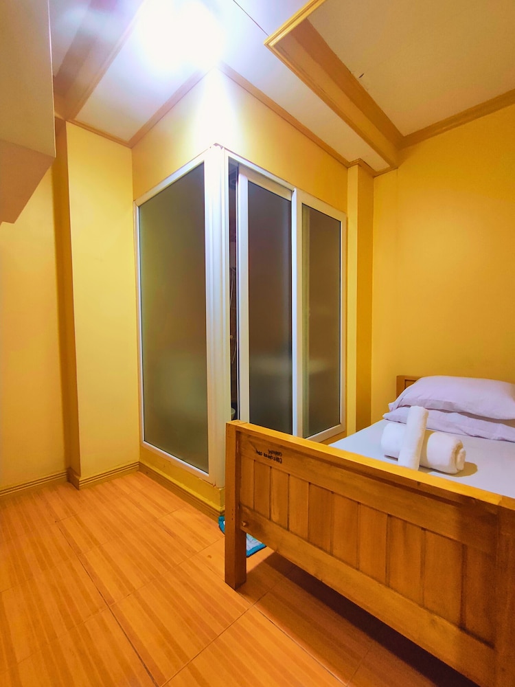 Jewel Igorot Building — 4-Star Luxury Hotel in La Trinidad, Philippines