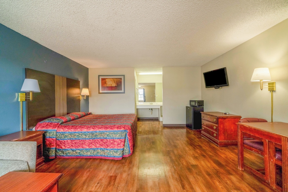 Executive Inn Mineral Wells - photo 19