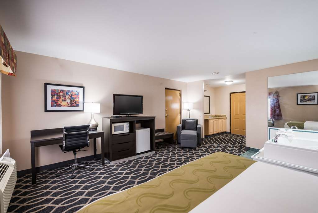 Quality Inn Jacksonville near Little Rock Air Force Base - photo 25