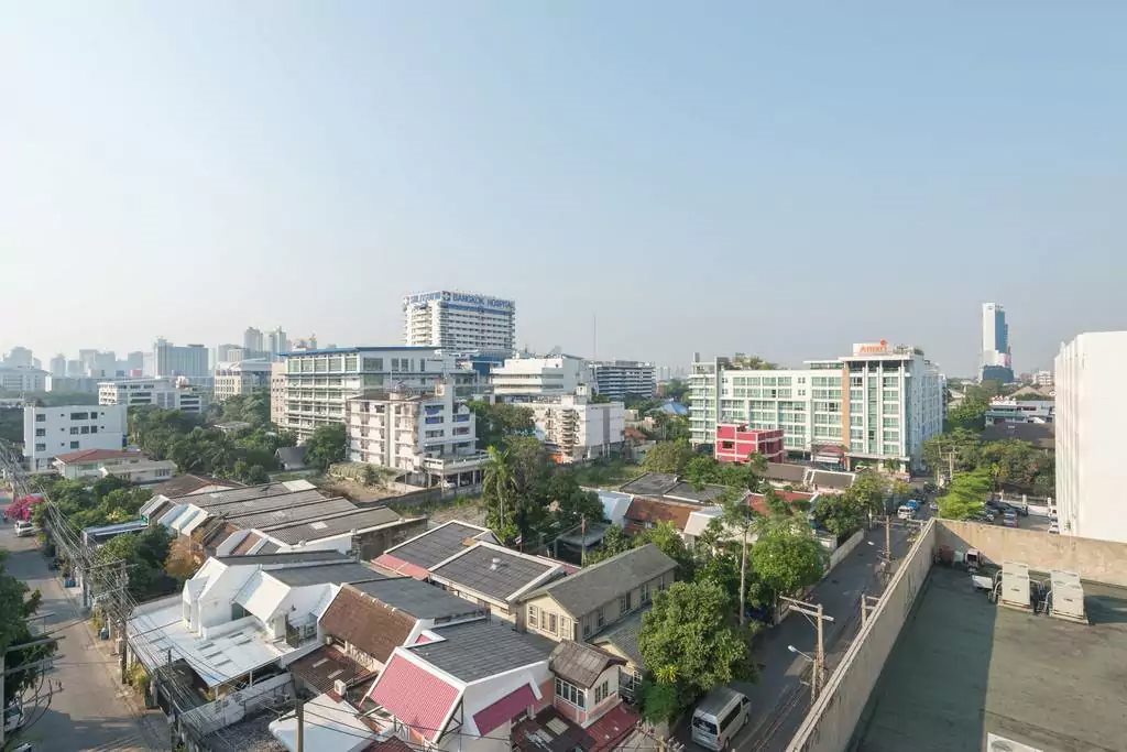 Bangkok Room by City Court Condo