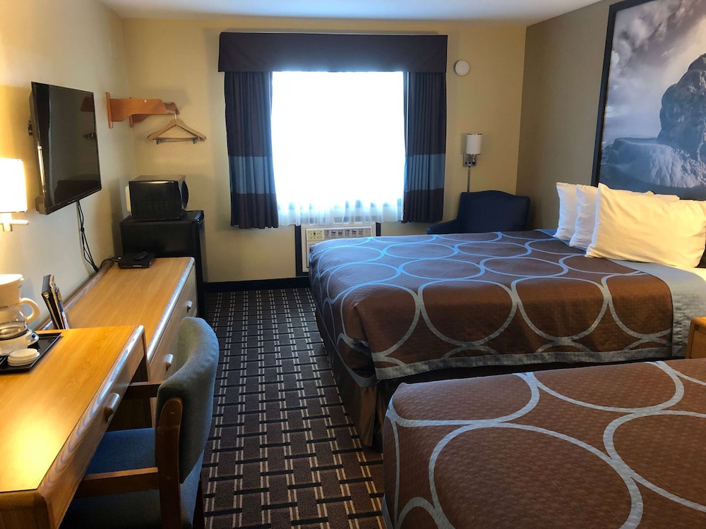 Super 8 by Wyndham Carson City Lake Tahoe - photo 13