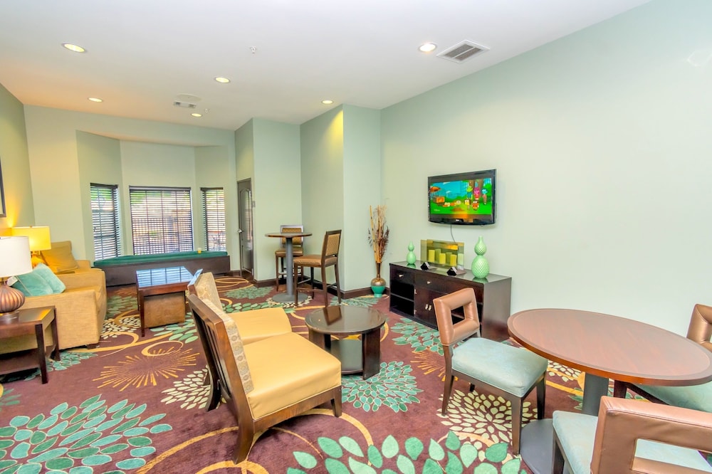 Staybridge Suites Houston IAH Beltway 8 by IHG - photo 42