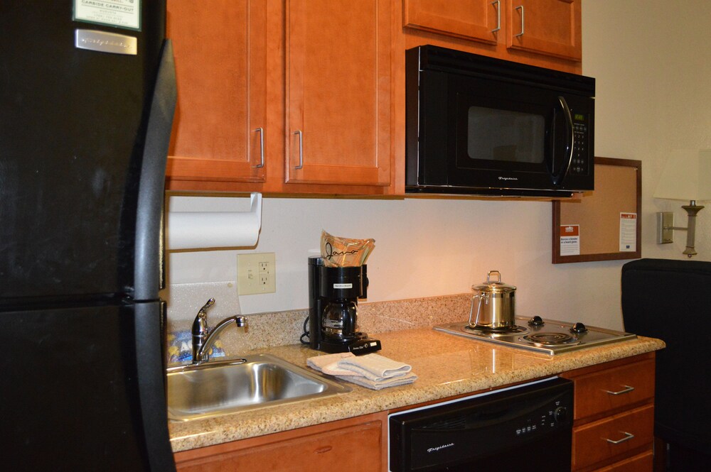 Candlewood Suites Augusta by IHG - photo 14