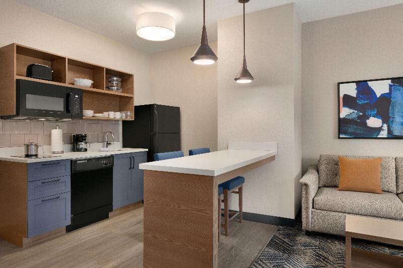 Candlewood Suites Springfield North - photo 27