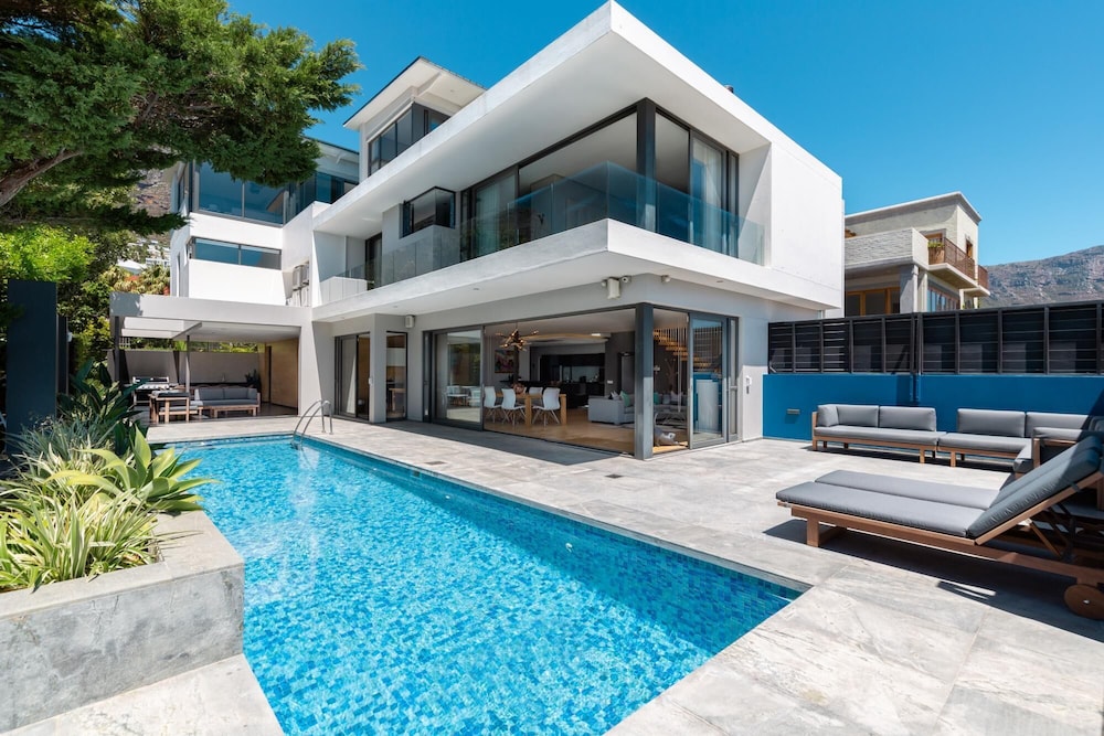 Amara Villa Designer Villa With Solar Power