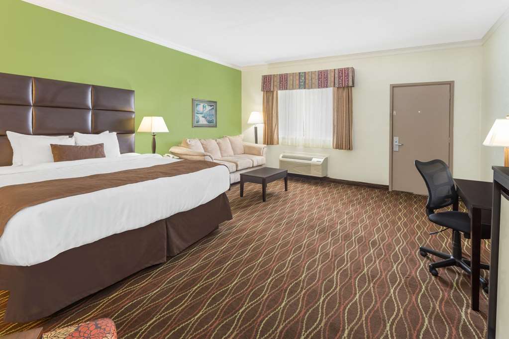 Baymont by Wyndham Helen - photo 12