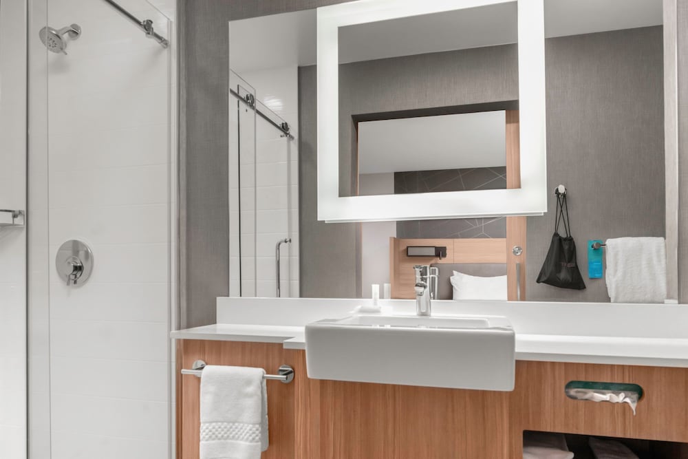 SpringHill Suites by Marriott Raleigh Apex - photo 15