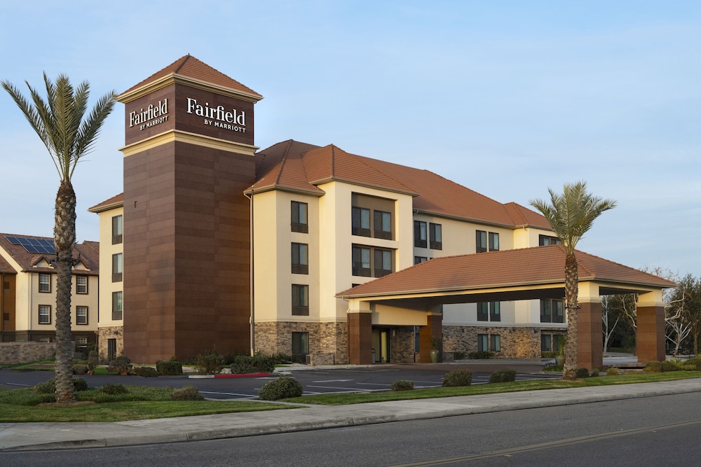 Fairfield by Marriott Fresno River Park in Fresno, United States