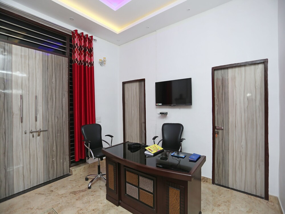 OYO 26628 Hotel Rest Palace — Agra — photo 5