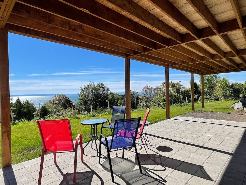 A Unique Loft to Travel Back in Time in La Malbaie, Canada