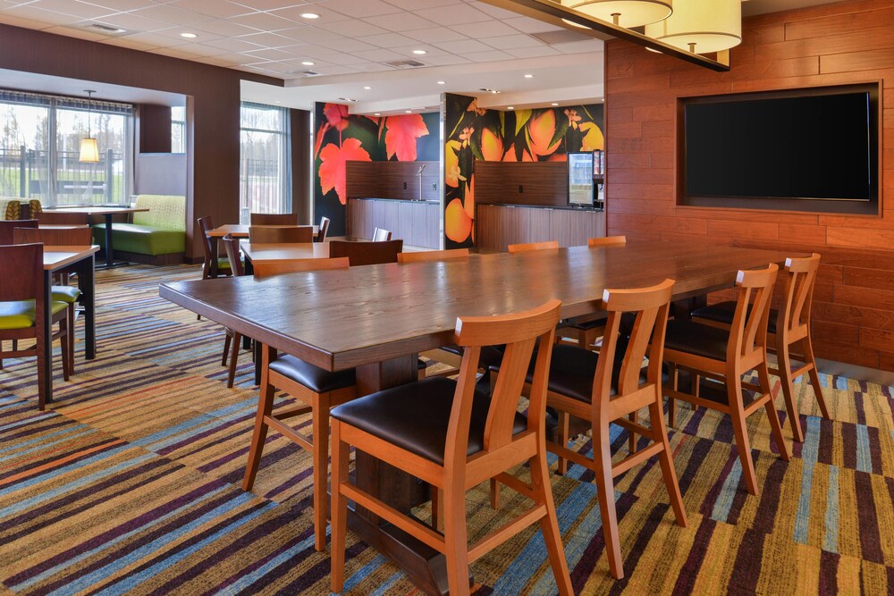 Fairfield Inn & Suites by Marriott Eugene East Springfield - photo 43