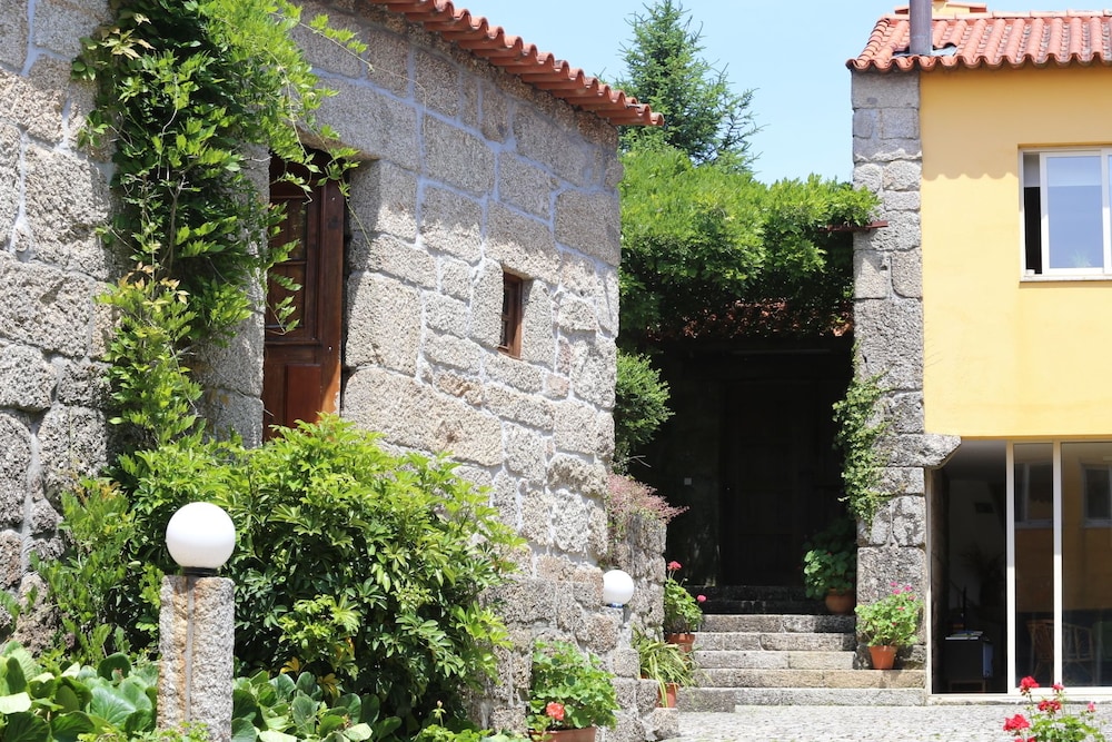 Quinta De Lourosa 6014537 — Lousada