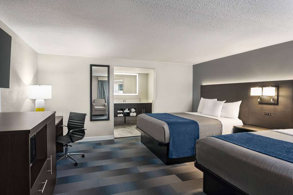 Days Inn by Wyndham Chillicothe - photo 26