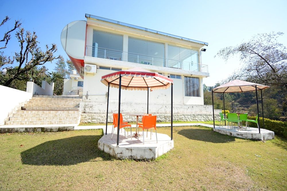 OYO 29284 Nirvana Cottages in Panchkula, India