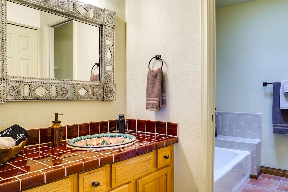 Las Cruces Vacation Rental With Mountain Views - photo 5