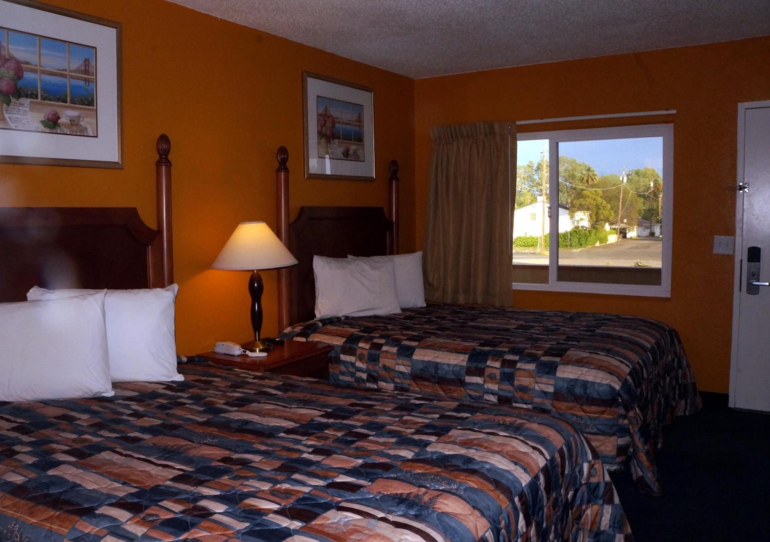 Classic Inn Red Bluff - photo 22