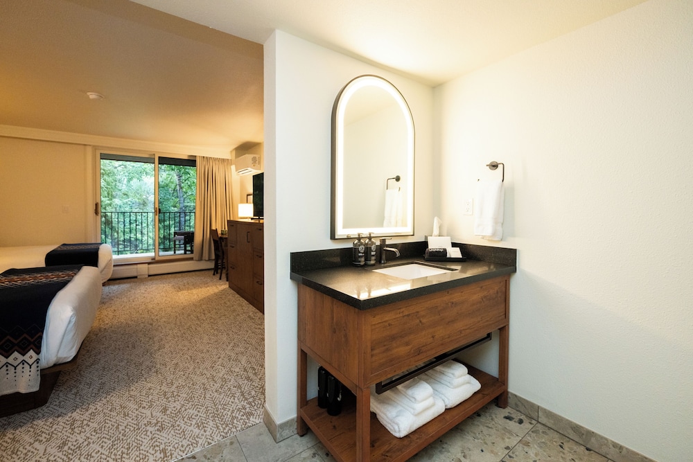 Rock Creek Resort - photo 39